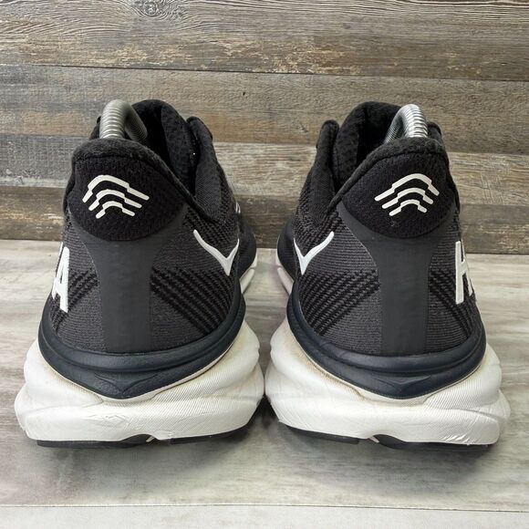 Hoka One One Clifton 9 Women's Size 10.5 B Black White Running Shoes Sneakers - Picture 5 of 8
